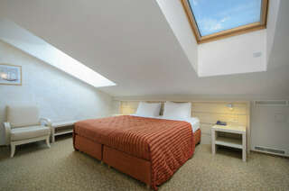 Гостиница Пятый угол Санкт-Петербург Двухместный номер с 1 кроватью или 2 отдельными кроватями-5