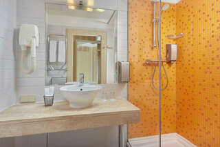 Гостиница Пятый угол Санкт-Петербург Двухместный номер эконом-класса с 1 кроватью или 2 отдельными кроватями-6