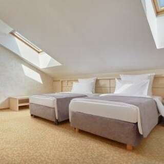 Гостиница Пятый угол Санкт-Петербург Номер на мансарде-2